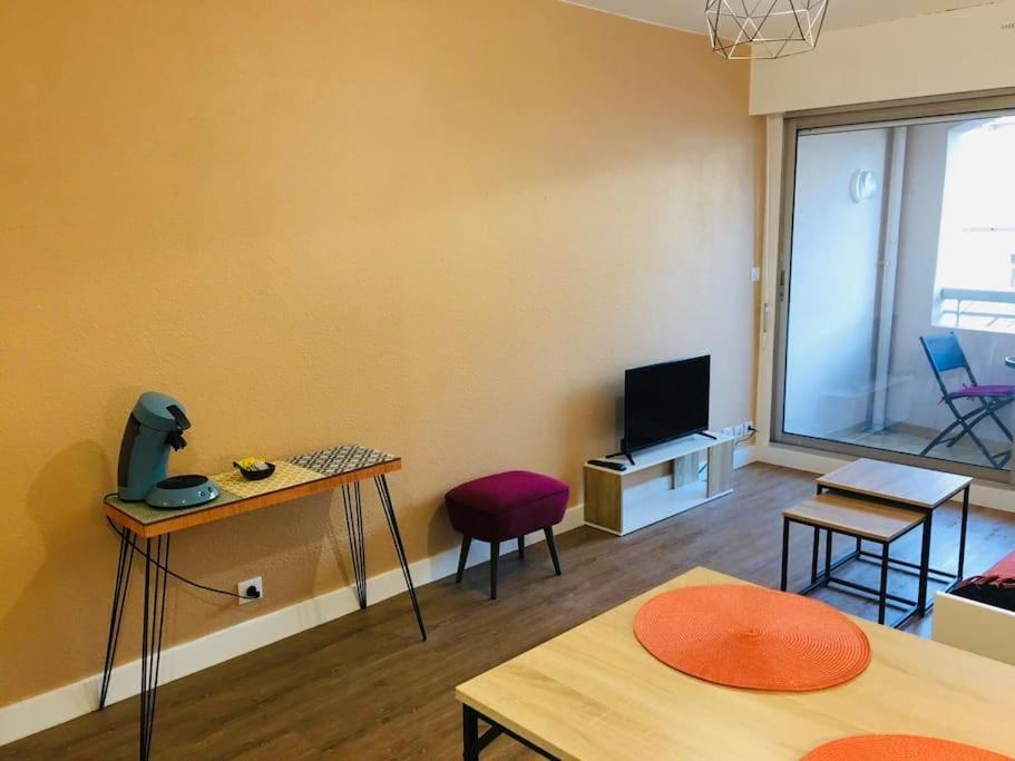 "Axel 8" Studio Proche Gare Avec Balcon Apartment Sete Luaran gambar